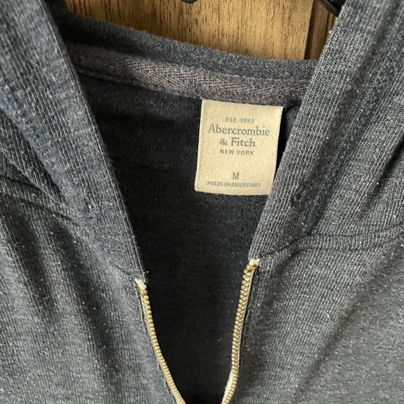 Abercrombie n Fitch zip up jacket - Picture 2 of 2